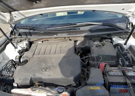 2015 Toyota Avalon Xle Premium z USA, uszkodzony, nr VIN 4T1BK1EB3FU184320